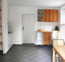 Wohnung mit 2 Schlafzimmern und Terrasse WG geeignet möbliert - Berlin Steglitz-Zehlendorf