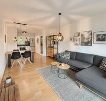 UNTERMIETE Okt 25 bis Jan 26: Moderne 2 Zimmer Wohnung Rosenheim