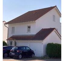 Traumhaus mit ELW, Garagen, top gesichert, sonnige Aussichtslage - Plochingen