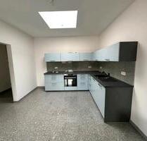 Hochwertige Wohnung Fußbodenheizung, Garten u. Garage optional - Wadgassen