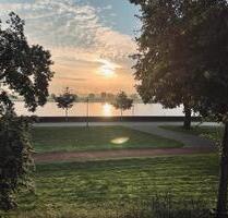 TRAUMWOHNUNG in Krefeld Uerdingen mit Rheinblick