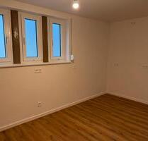 Einfamilienhaus 3 ZKBB 130 qm + 60 qm KellerAbstellraumParty - Hünfelden