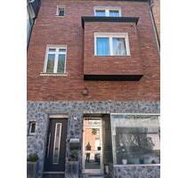 2Famielien Reienhaus - 330.000,00 EUR Kaufpreis, in Neuss (PLZ: 41464) Augustinusviertel