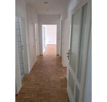 90m2, 4 Zimmer, Küche, Diele, Bad, separates WC, Terrasse, DA-Wes - Darmstadt Darmstadt-Nord