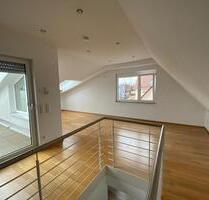 Exklusive 3-Zimmer-Maisonette-Wohnung mit EBK in Nürtingen
