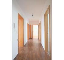 Helle 3-Zimmer-Wohnung mit Schlossblick in ruhiger Lage ab 01.08. - Sigmaringen