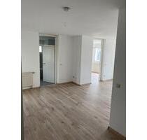 Helle 2-Zimmer Wohnung mit Balkon inkl. Küche und Stellplatz - Künzelsau