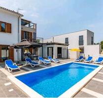 Villa Volme Croatia - 650.000,00 EUR Kaufpreis, in Stuttgart (PLZ: 70435) Zuffenhausen