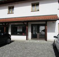 250 m² Büro-Gewerbefläche - 1.750,00 EUR Kaltmiete, ca.  7,00 m² in Böbrach (PLZ: 94255)