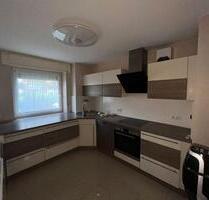 3 Zimmer Erdgeschosswohnung mit Einbauküche und Garten - Wiesbaden Schierstein