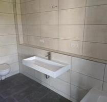 ERSTBEZUG! Ihr neues Traumbad mit Wanne&Dusche+Gäste WC:) - Gornsdorf