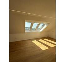 Lichtdurchflutete Dachgeschosswohnung im Effizienzhaus 55 – Stilvoll wohnen auf 57m² - Schwäbisch Hall