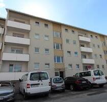 Ihr neues Zuhause! Schicke, frisch renovierte 3-Zimmer-Wohnung mit Balkon! - Heilbronn Böckingen