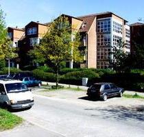 Seniorengerechte 2-Zimmer-Dachgeschosswohnung ab 55 Jahren in Norderstedt-Mitte
