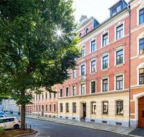 Lichtdurchflutete Maisonette im Dachgeschoss – Einbauküche möglich - Chemnitz Altendorf