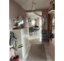 Schöne 2-Zimmer-DG-Wohnung in Achern – super Schnitt, Top-Lage!