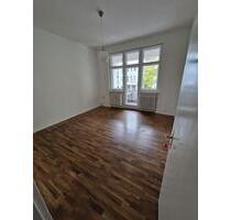 Nachmiete Büro 2 Zi., 58 m² Balkon ab sofort, Miete ca 965 EUR - Berlin Charlottenburg-Wilmersdorf