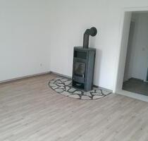 3 Zimmer mit Kamin und Gartennutzung im netten 4 Familienhaus - Rüdersdorf bei Berlin