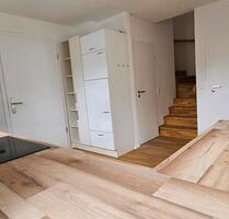 3 Zimmer Maisonette Wohnung - 1.380,00 EUR Kaltmiete, ca.  66,00 m² in Frankfurt am Main (PLZ: 60433) Eschersheim