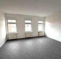 Modernisierte 3-Raum-Wohnung - 569,00 EUR Kaltmiete, ca.  81,00 m² in Schönebeck (Elbe) (PLZ: 39218)