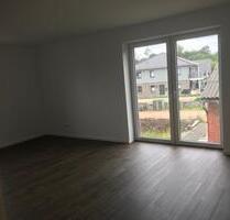 Süderholm - Moderne 5-Zimmer-Wohnung mit Balkon & kl,Garten - Heide