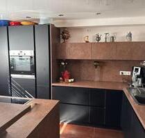 Stilvoll modernisierte 3-Zimmer-Wohnung mit Garten und Terrasse - Sankt Leon-Rot