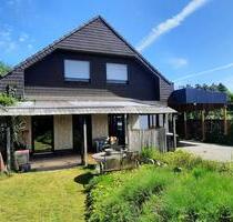 Geräumiges Einfamilienhaus mit Garten und Carport - Oldenburg Alexandersfeld