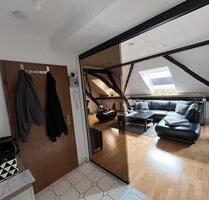 Helle 4-Zimmer-Wohnung in gepflegtem 5-Parteienhaus - Duisburg Laar