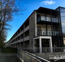 Gemütliche kleine Wohnung mit Balkon und Fahrstuhl - Bad Dürrenberg