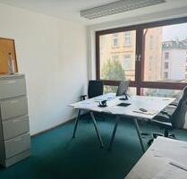 Bürofläche zu vermieten - 1.270,00 EUR Kaltmiete, ca.  14,00 m² in Frankfurt am Main (PLZ: 60599) Oberrad