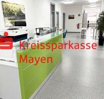 Attraktive Bürofläche im EG m. 4 Stellplätzen in guter Geschäftslage - Koblenz Arenberg-Immendorf