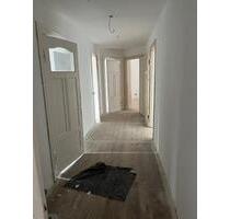 4 Zi. Altbauwohnung 1.Etage neu renoviert Innenstadtlage LG - Lüneburg