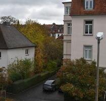 3-Zimmer-Wohnung (ca. 100 m², Küche, Bad, Flur) im Südviertel - Marburg