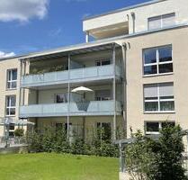 Traumwohnung mit Ambiente, großem Terrassenbalkon u. 2 Bädern - Roth