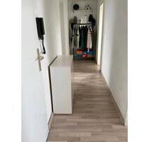 2 Zimmer Dachgeschosswohnung in Delrath - Dormagen Broich