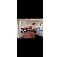 Zimmer zu vermieten - 500,00&nbsp;EUR Kaltmiete, ca.&nbsp; 28,00&nbsp;m&sup2; in Senden (PLZ: 89250)