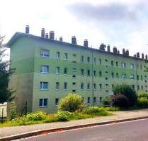 Besichtigung am 01.10! - Renovierte 2-Zi Wohnung mit Ausblick - Frankenblick