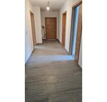 Schöne Wohnung Neubau im EG, - 980,00 EUR Kaltmiete, in Aldersbach (PLZ: 94501)