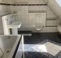Schöne 4-Zimmer-Dachgeschosswohnung mit Balkon! - Osnabrück Wüste