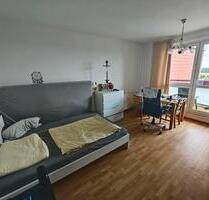 1-Raum-Wohnung, möbliert, top Ausblick, 216 Euro Warmmiete - Hoyerswerda