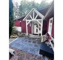 Rückzugsort mit Potenzial: 5000 m2 Grundstück & san. Bungalow - Bad Tabarz