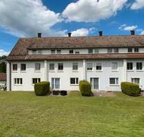 ** ZENTRAL GELEGEN ** gemütliche 2-Zimmer-DG-WOHNUNG - Aalen