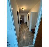 Möblierte 1 Zimmer Wohnung in Frankenthal mit Stellplatz - Frankenthal (Pfalz)
