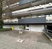 Düsseldorf Oberkassel - Sanierte 3-Zimmer Wohnung mit Einbauküche, Balkon und Rheinblick