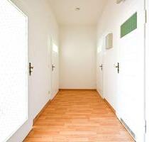 Attraktive 2-Zimmer-Wohnung mit viel Licht und ruhiger Umgebung - Chemnitz Helbersdorf