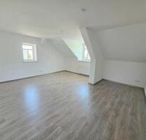 Schöne helle 3-Zimmer Wohnung mit Stellplatz - Flonheim