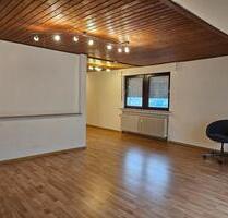 Ruhig gelegenes Apartment in Niederheuslingen zu vermieten - Freudenberg