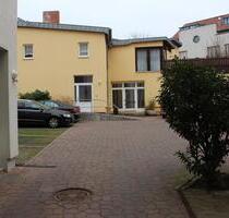 wunderschöne 4-Raum-Wohnung mit großer Terrasse in der Innenstadt - Neustrelitz