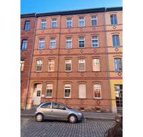 3 Raumwohnung mit Balkon und EBK in Weißenfels