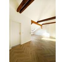 Helle 2 Zimmer Dachgeschoss Wohnung - Leipzig Altwest
